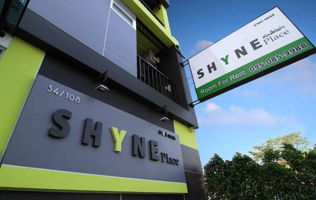 Shyne Place Phuket Buitenkant foto